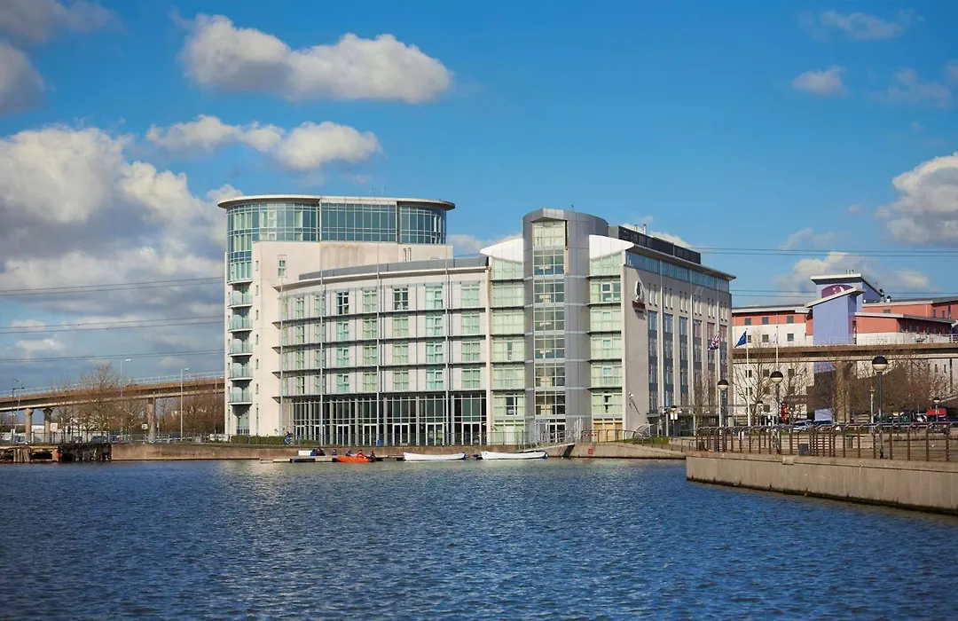 Doubletree By Hilton London Excel-1